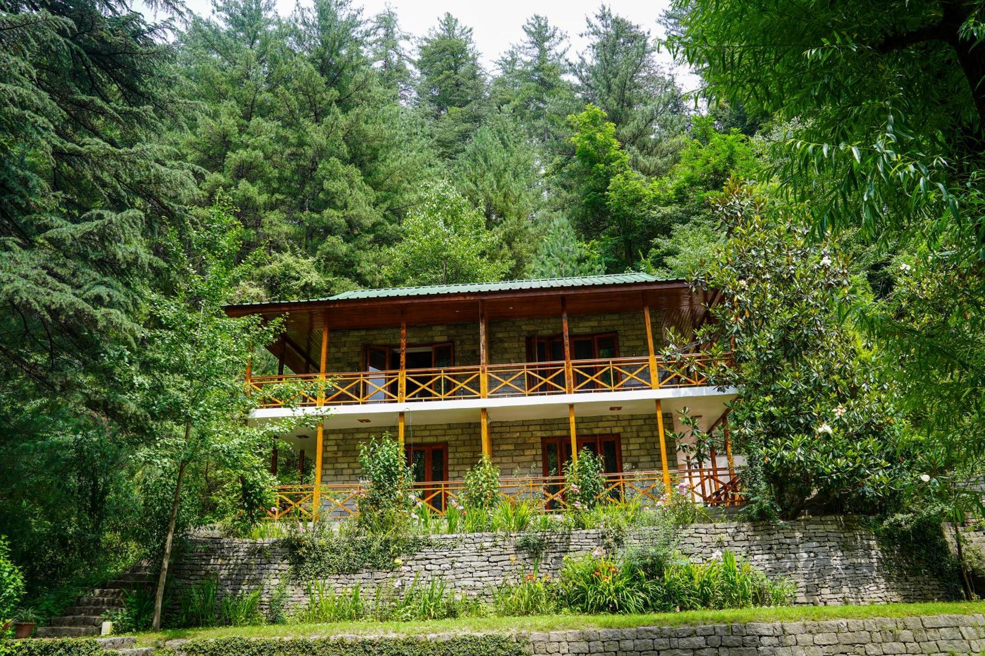 ホテル Zone Connect By The Park, Manali エクステリア 写真