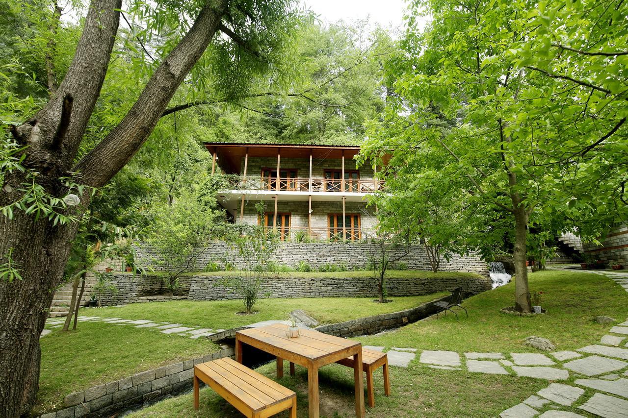 ホテル Zone Connect By The Park, Manali エクステリア 写真
